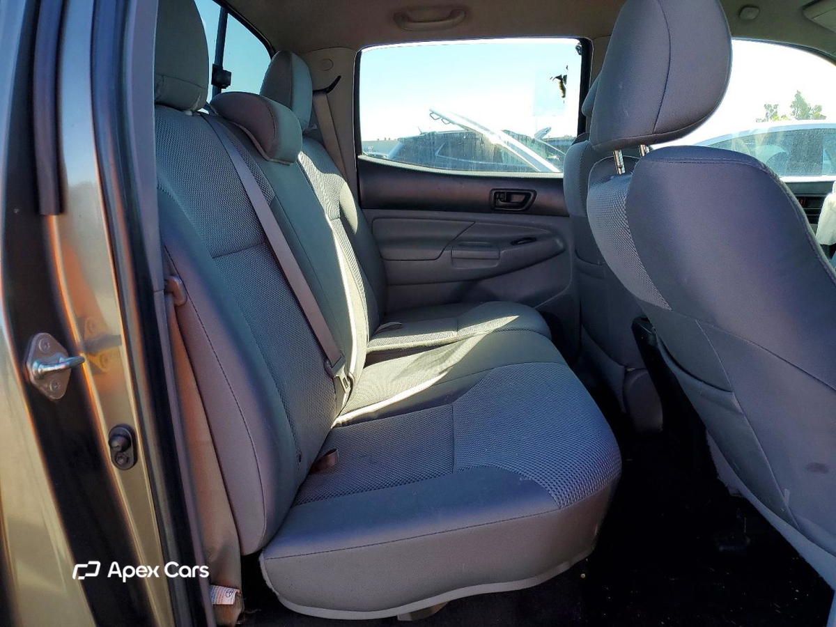 Toyota Tacoma 2015