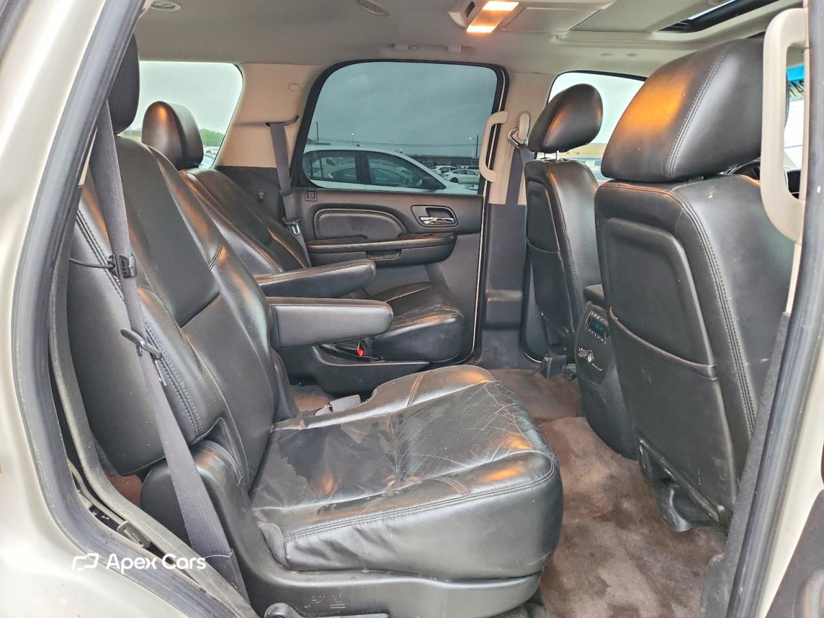 GMC Yukon 2011