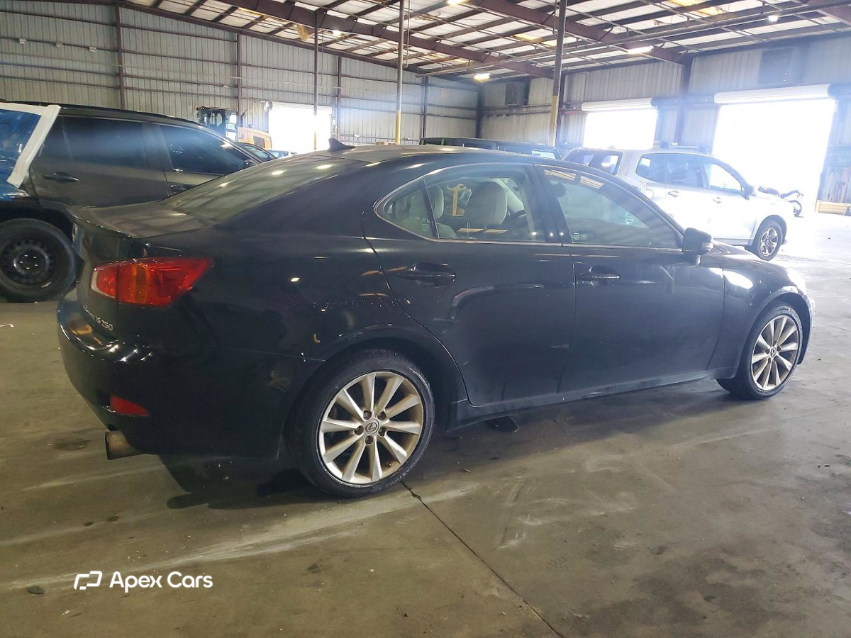 Lexus IS 2010