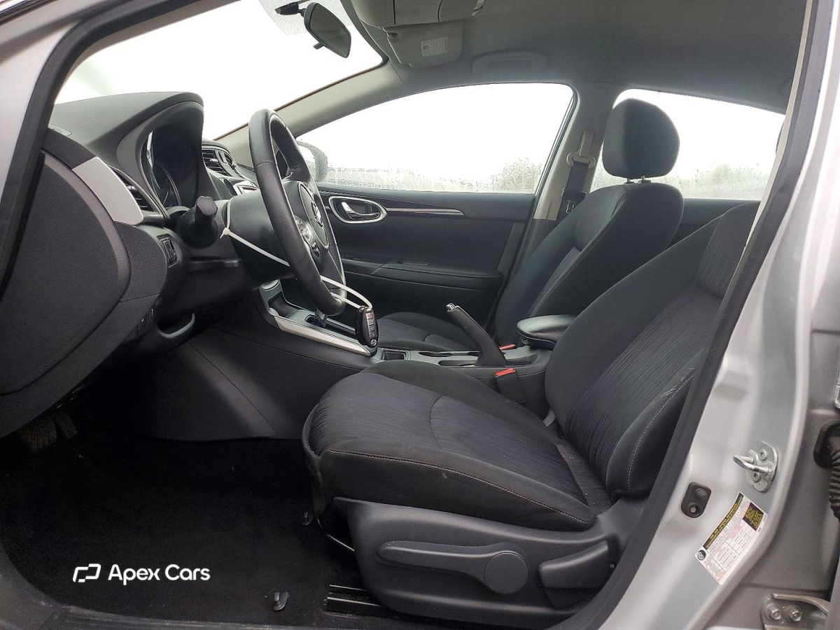 Nissan Sentra 2019