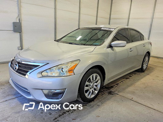 Nissan Altima 2015 - Image 1 of 13