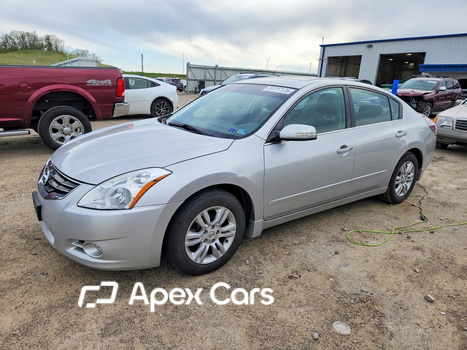 Nissan Altima 2010 - Image 1 of 12