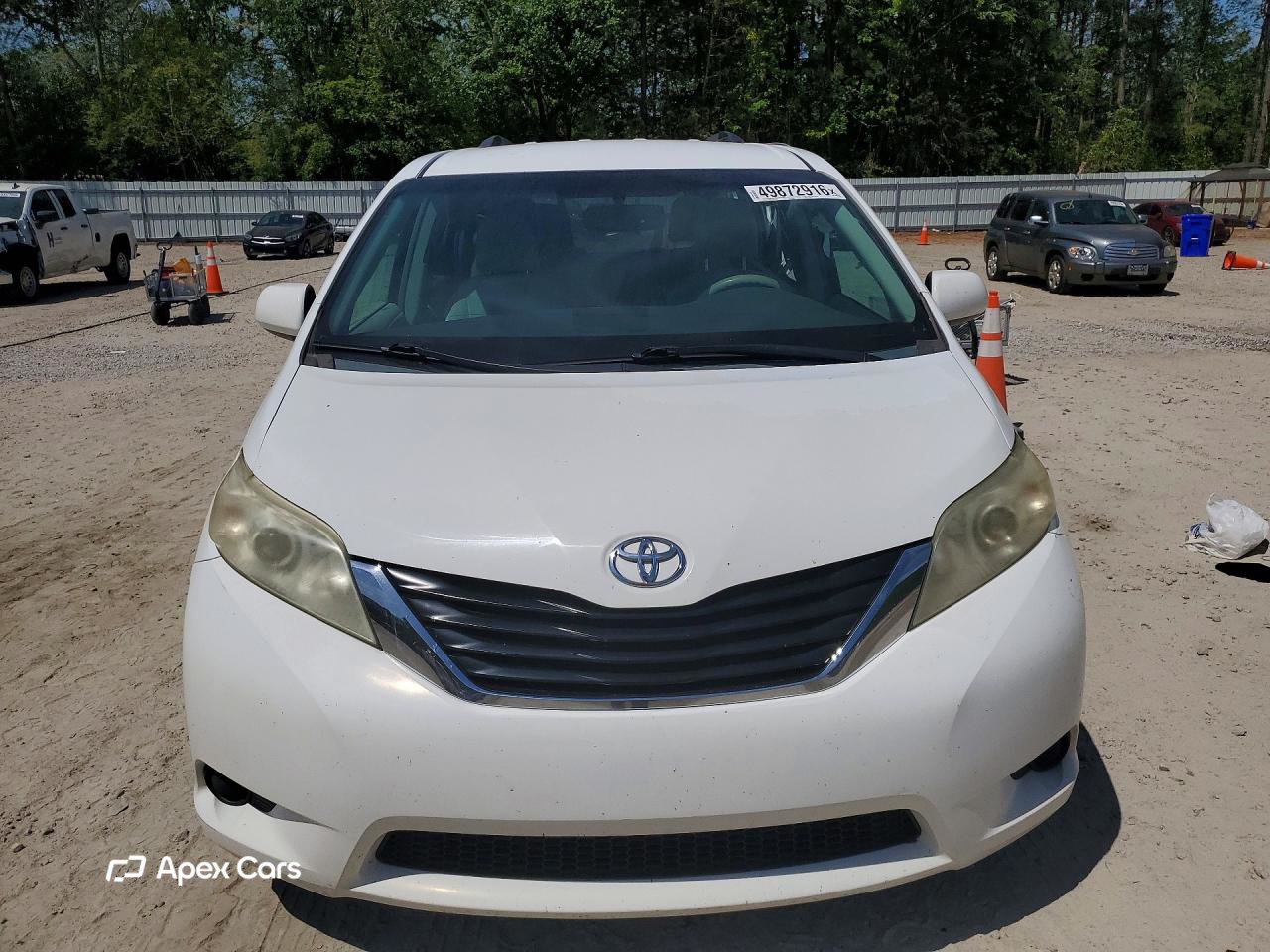 Toyota Sienna 2011