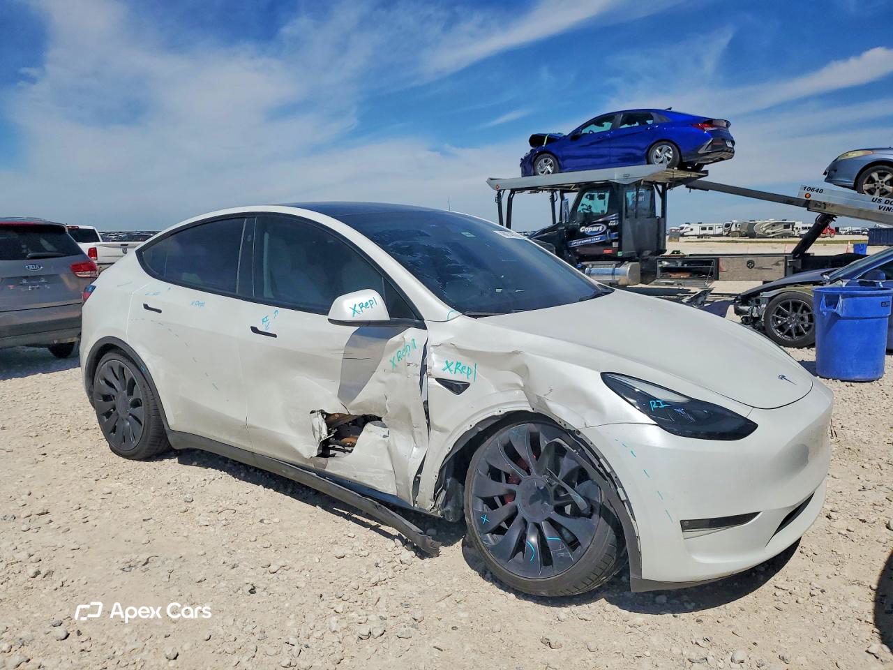 Tesla Model Y 2024