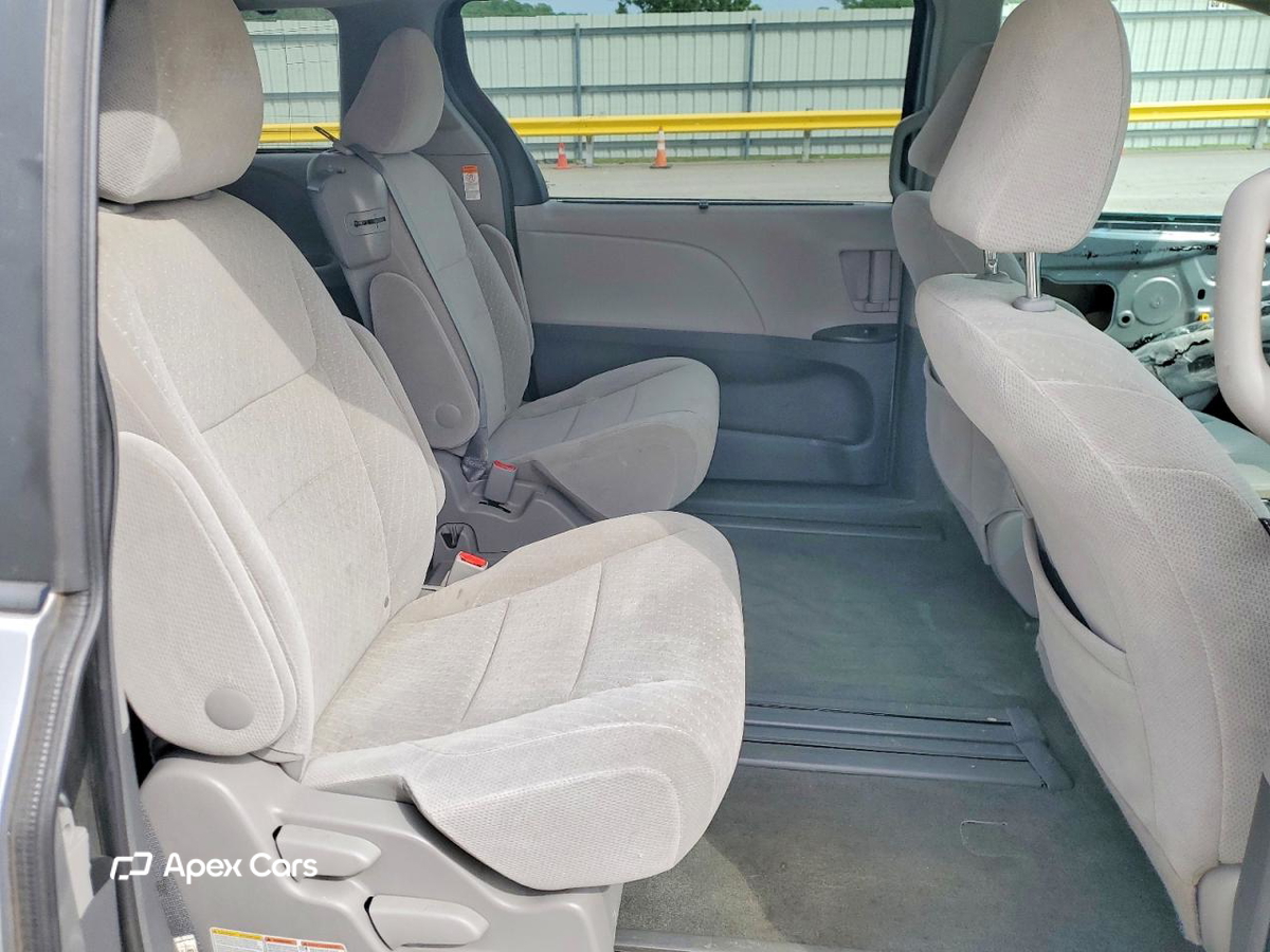 Toyota Sienna 2017