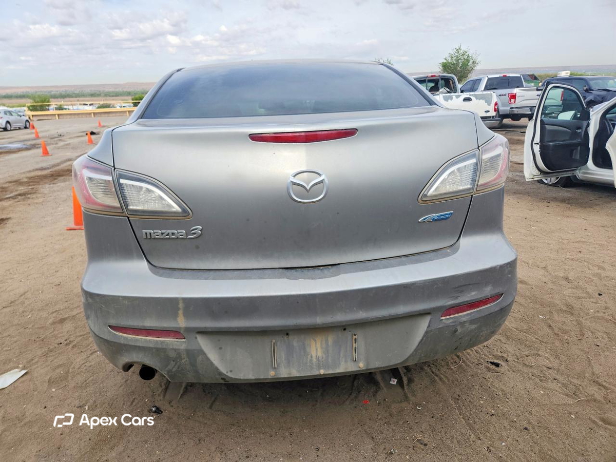 Mazda 3 2013
