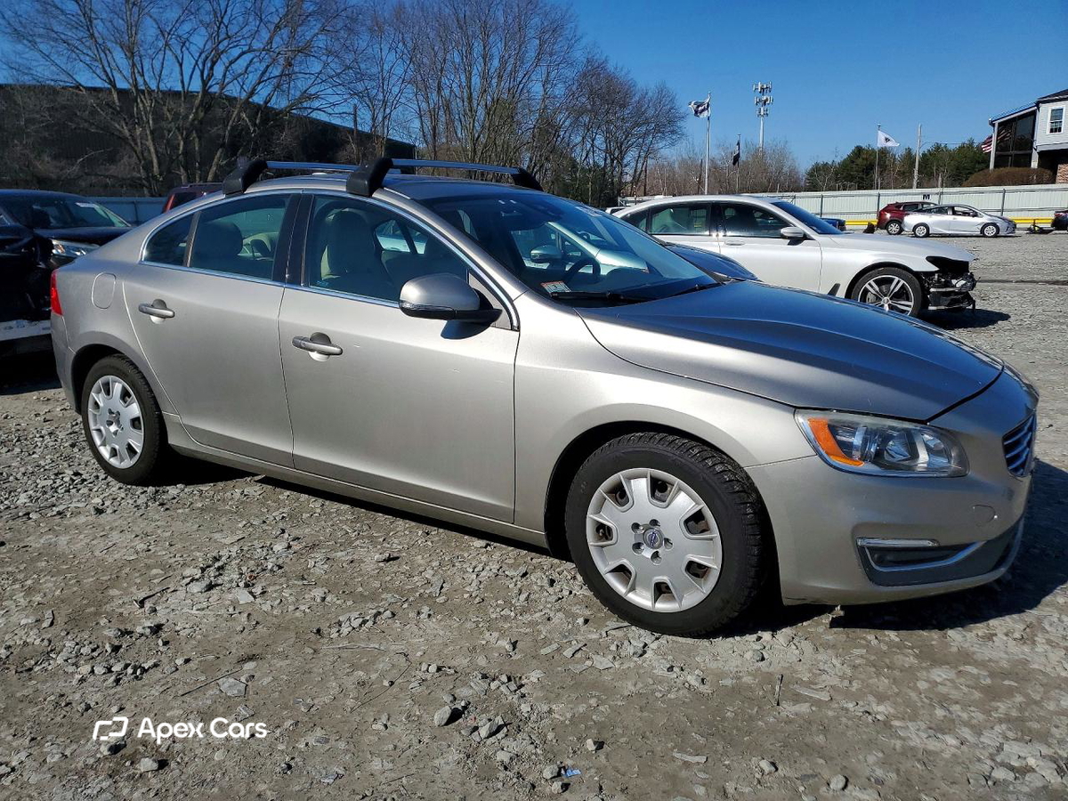 Volvo S60 2015