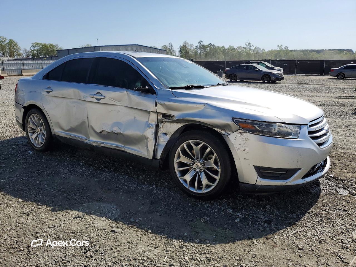 Ford Taurus 2017