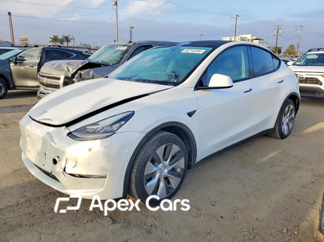Tesla Model Y 2022 - Image 1 of 12