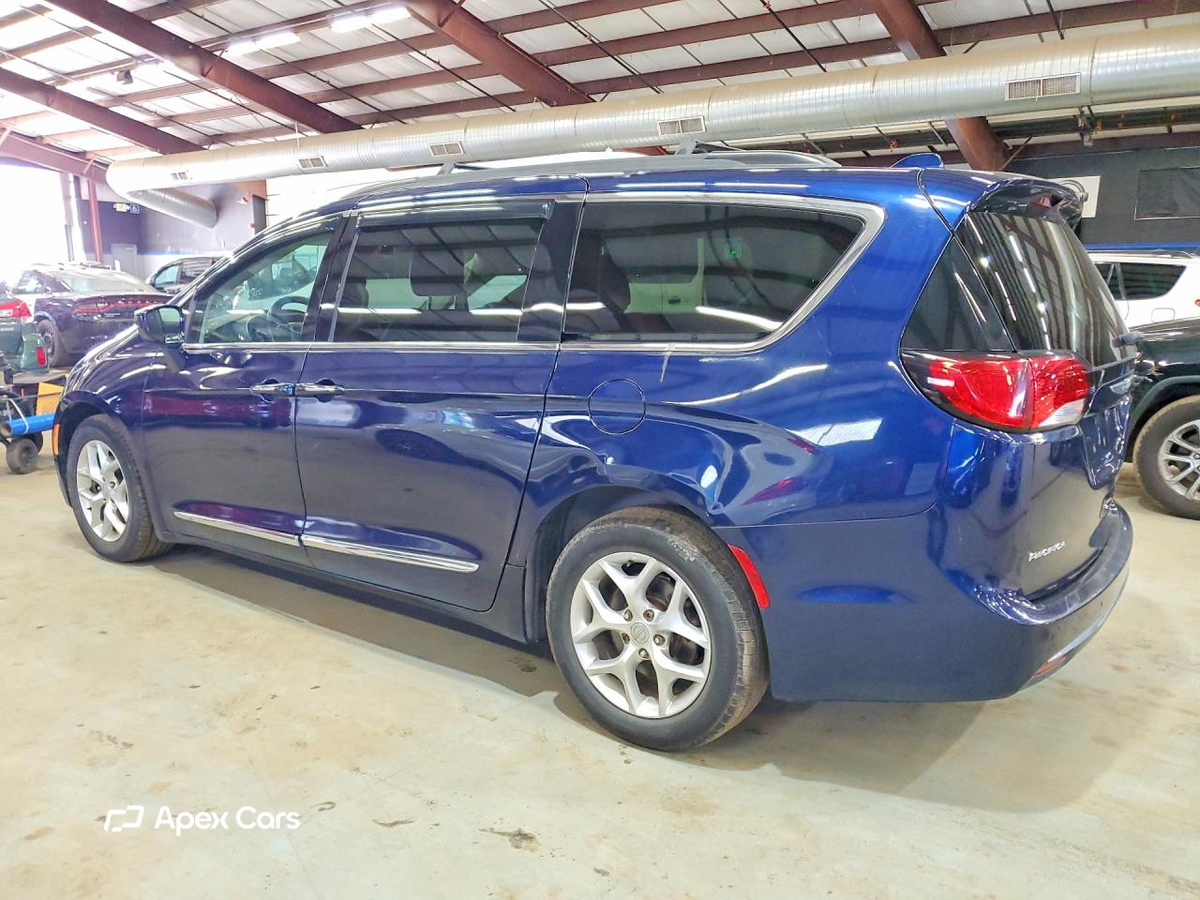 Chrysler Pacifica 2017