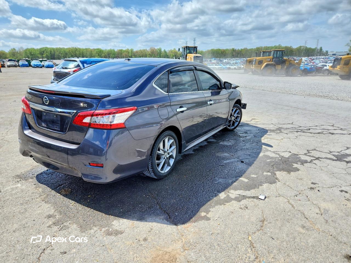 Nissan Sentra 2015