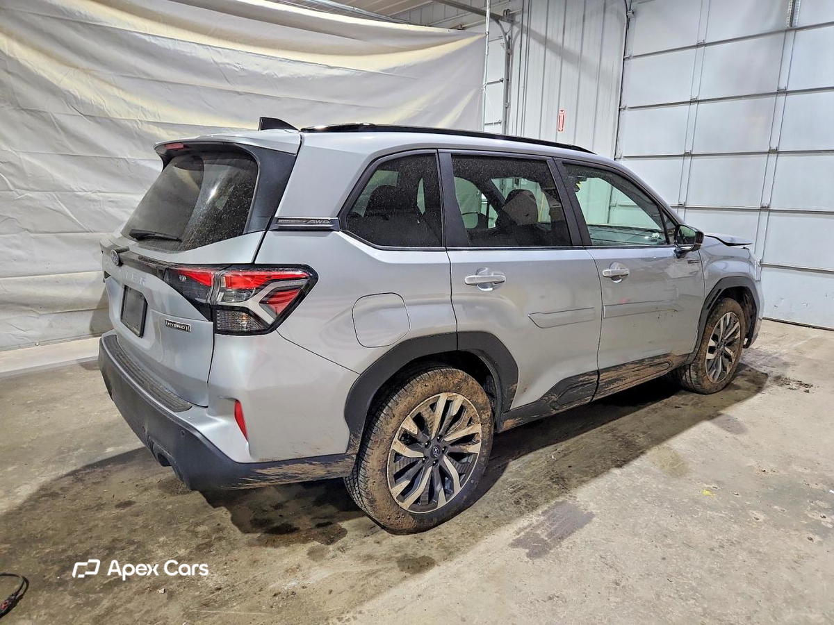 Subaru Forester 2025