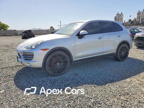 Porsche Cayenne 2011 - Image 1 of 11