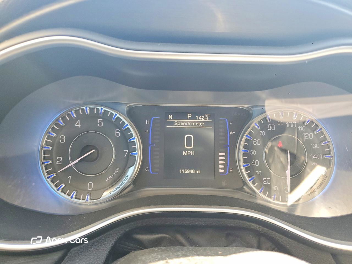 Chrysler 200 2015