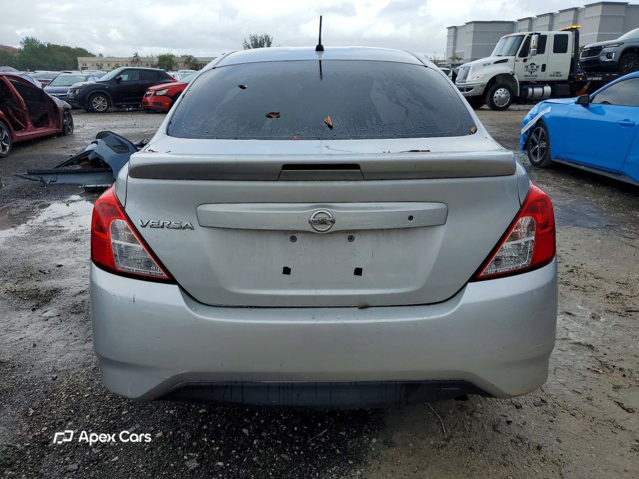 Nissan Versa 2018