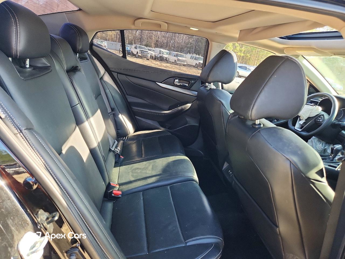 Nissan Maxima 2019