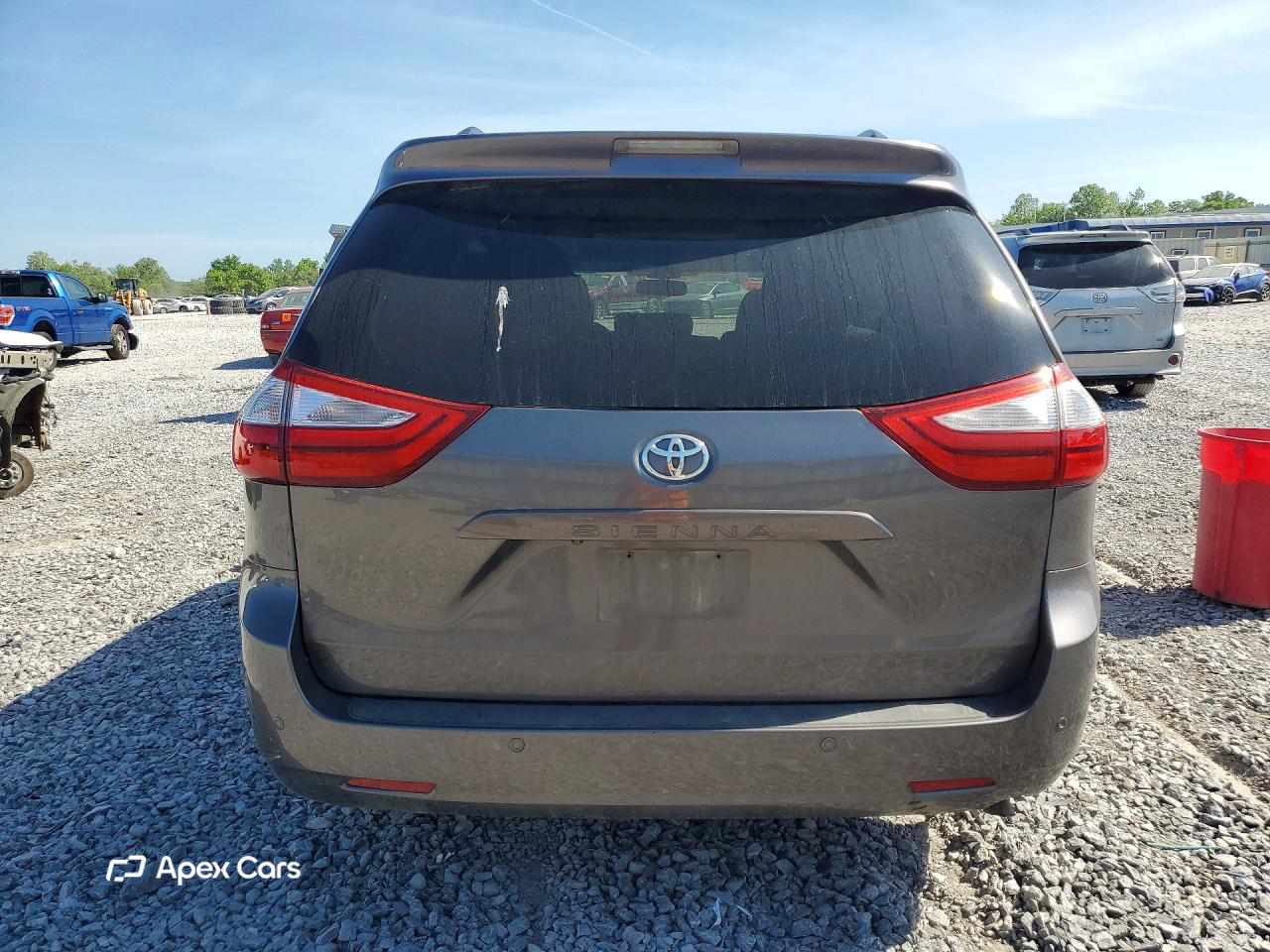 Toyota Sienna 2015