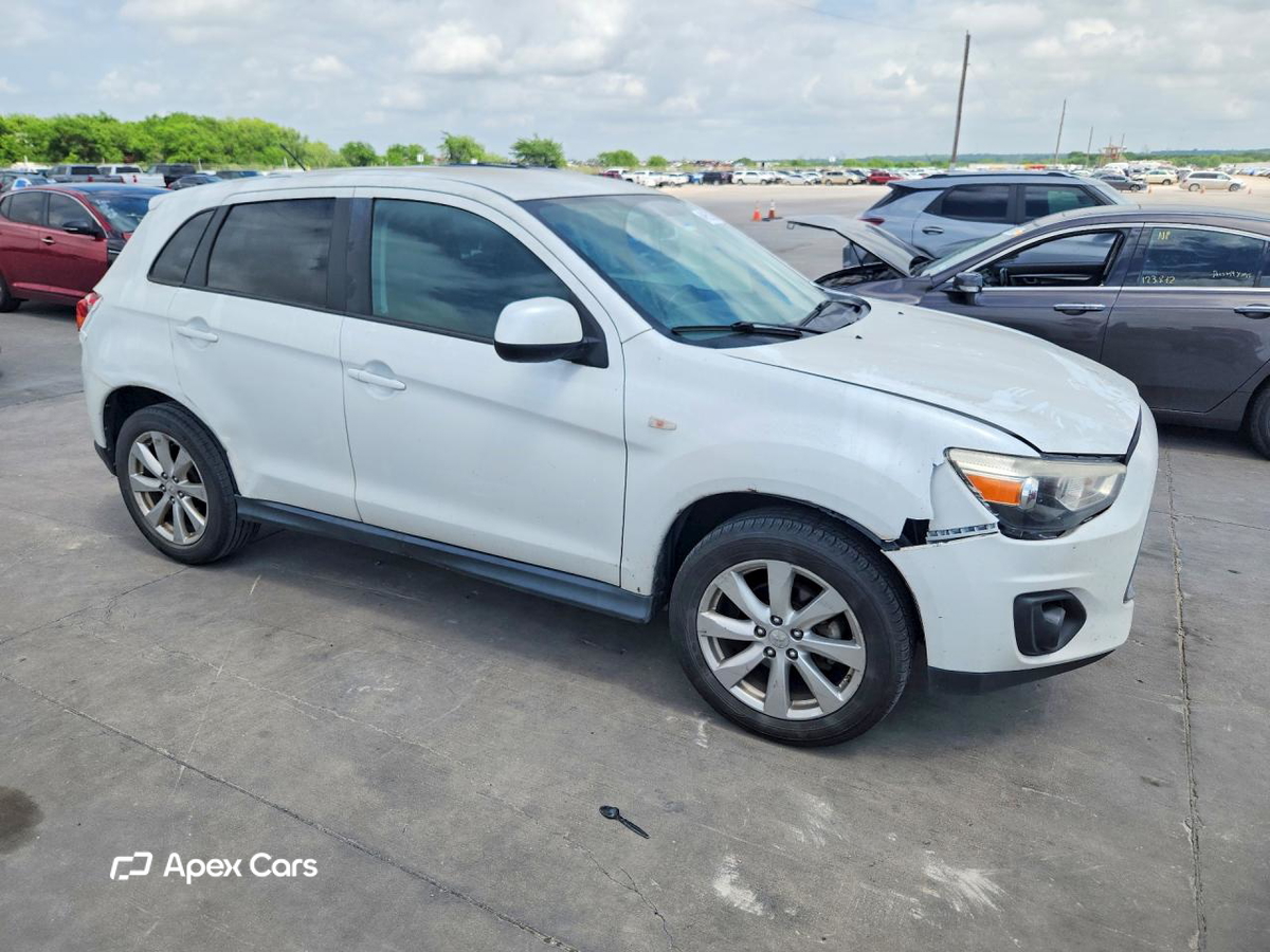 Mitsubishi Outlander 2015
