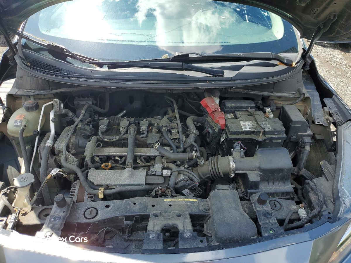 Nissan Versa 2021