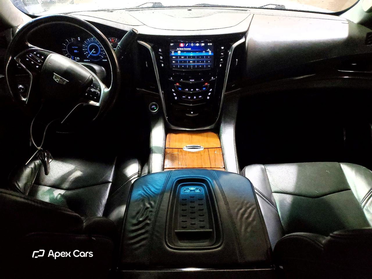 Cadillac Escalade 2016