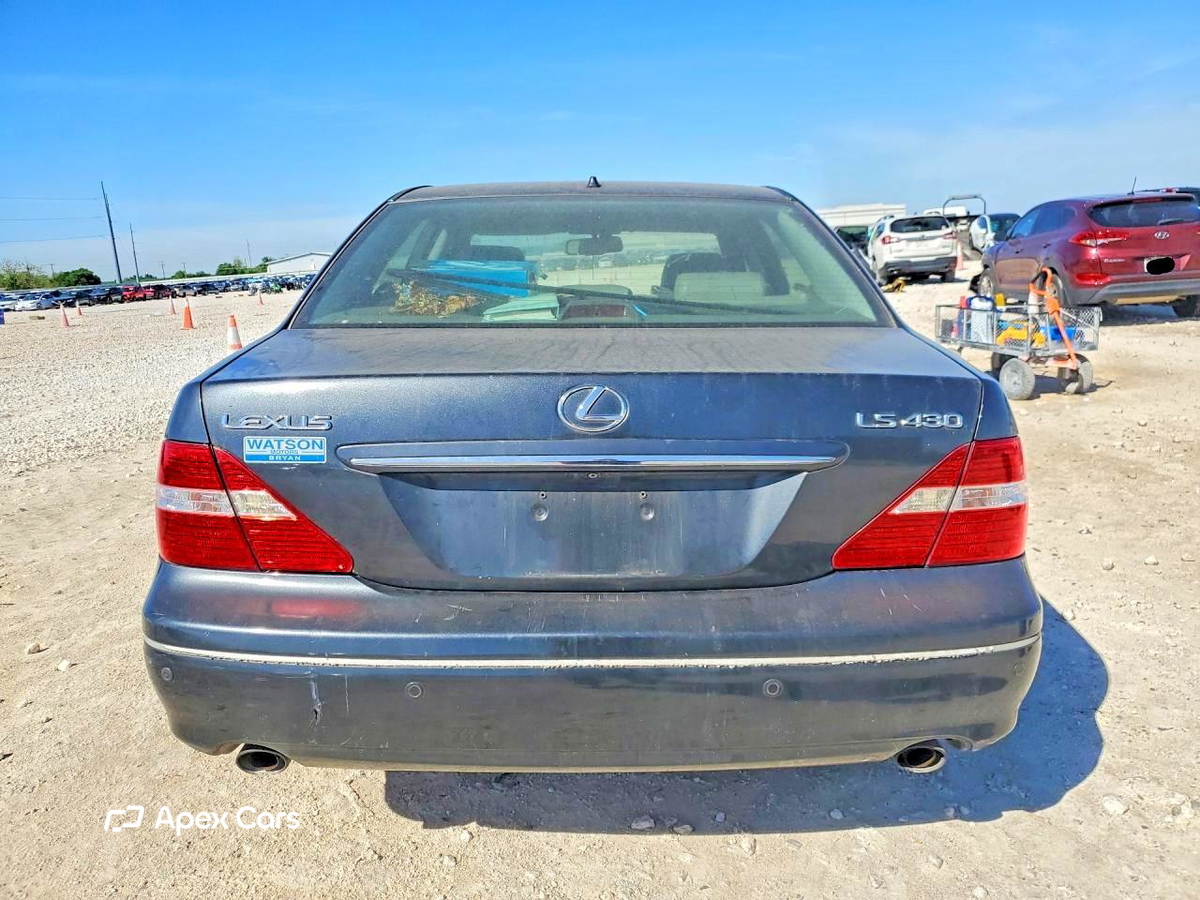 Lexus LS 2004