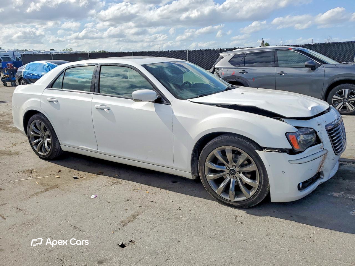 Chrysler 300 2014