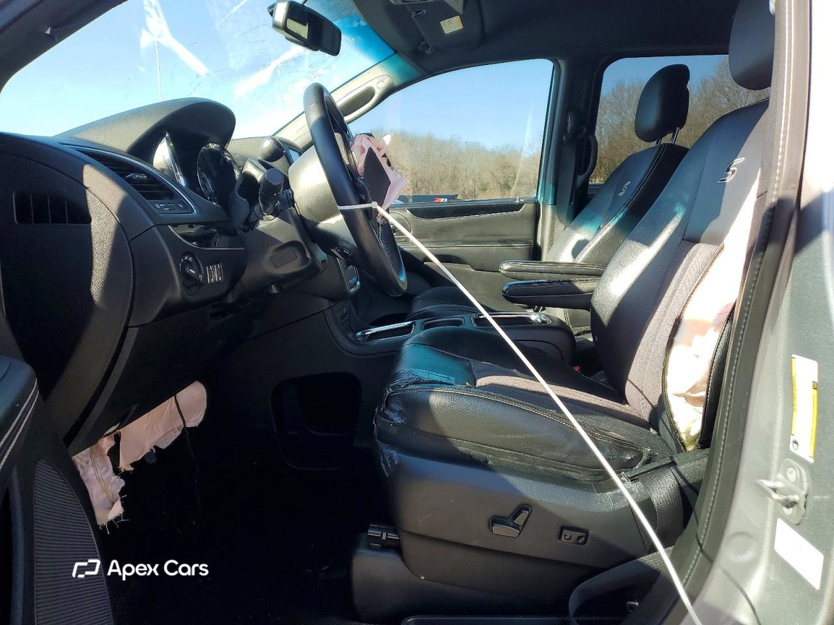 Chrysler Voyager 2014