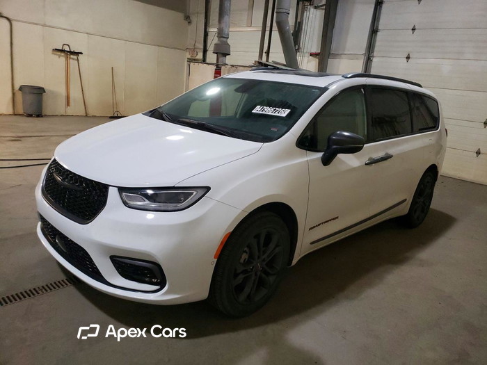 2023 Chrysler Pacifica - Image 1 of 5