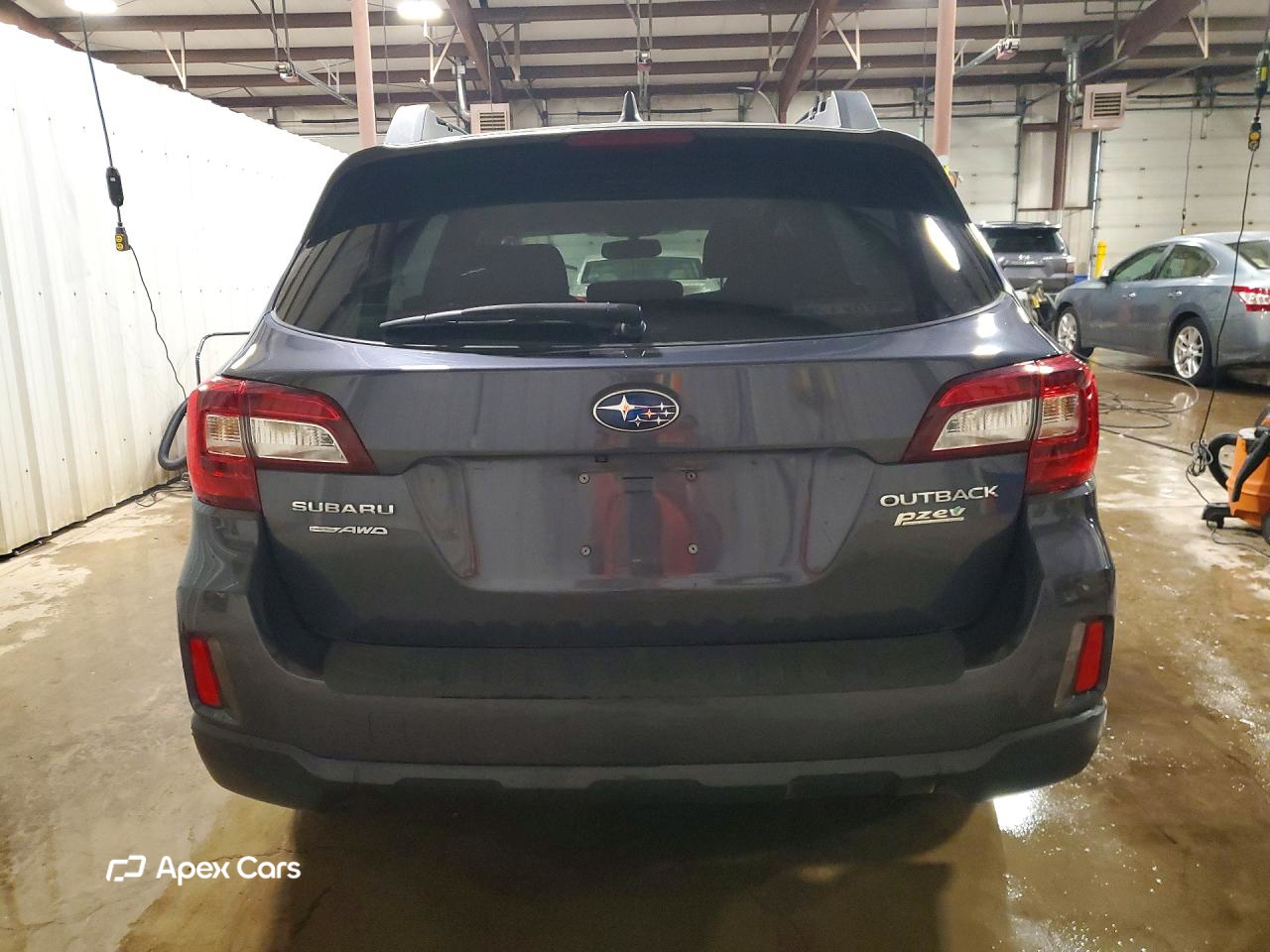 Subaru Outback 2017