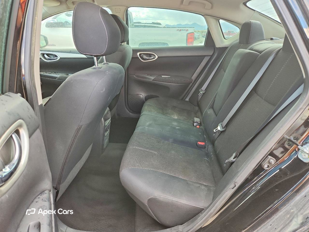 Nissan Sentra 2015
