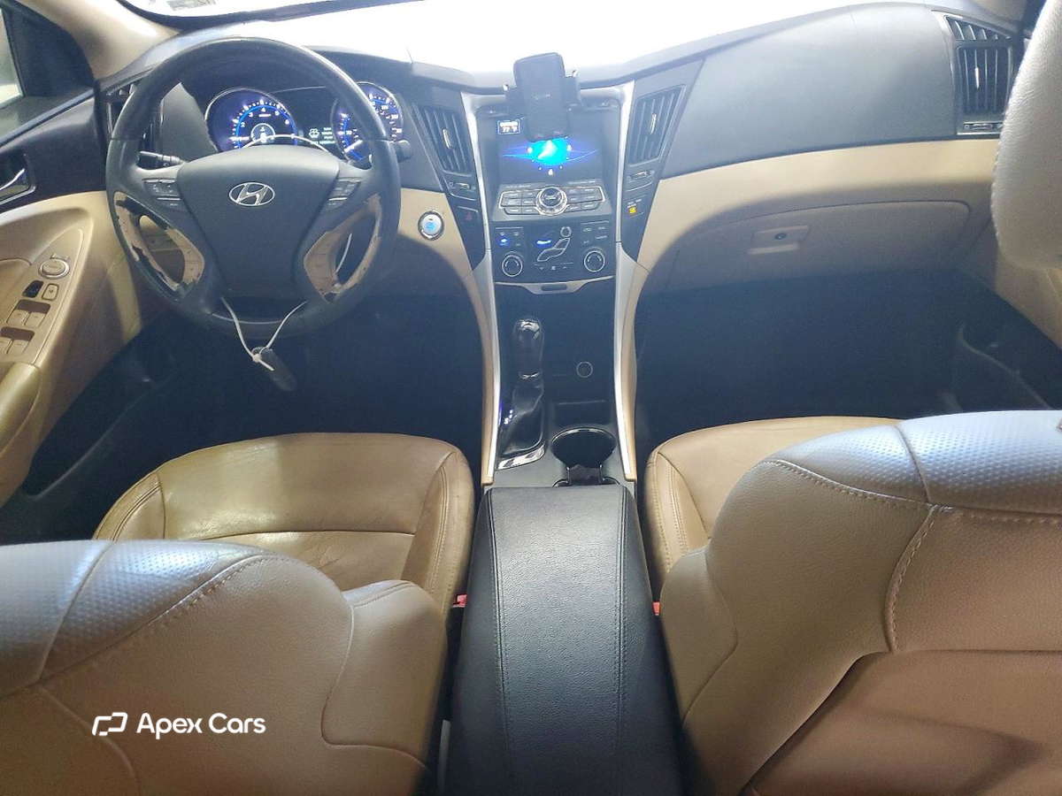 Hyundai Sonata 2013