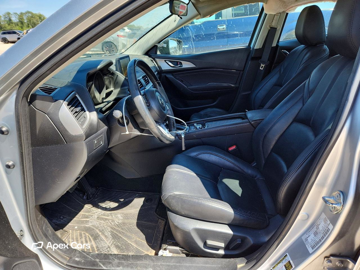 Mazda 3 2018