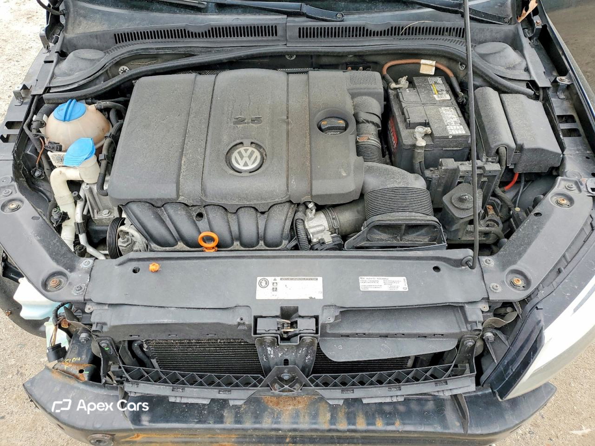 Volkswagen Jetta 2013