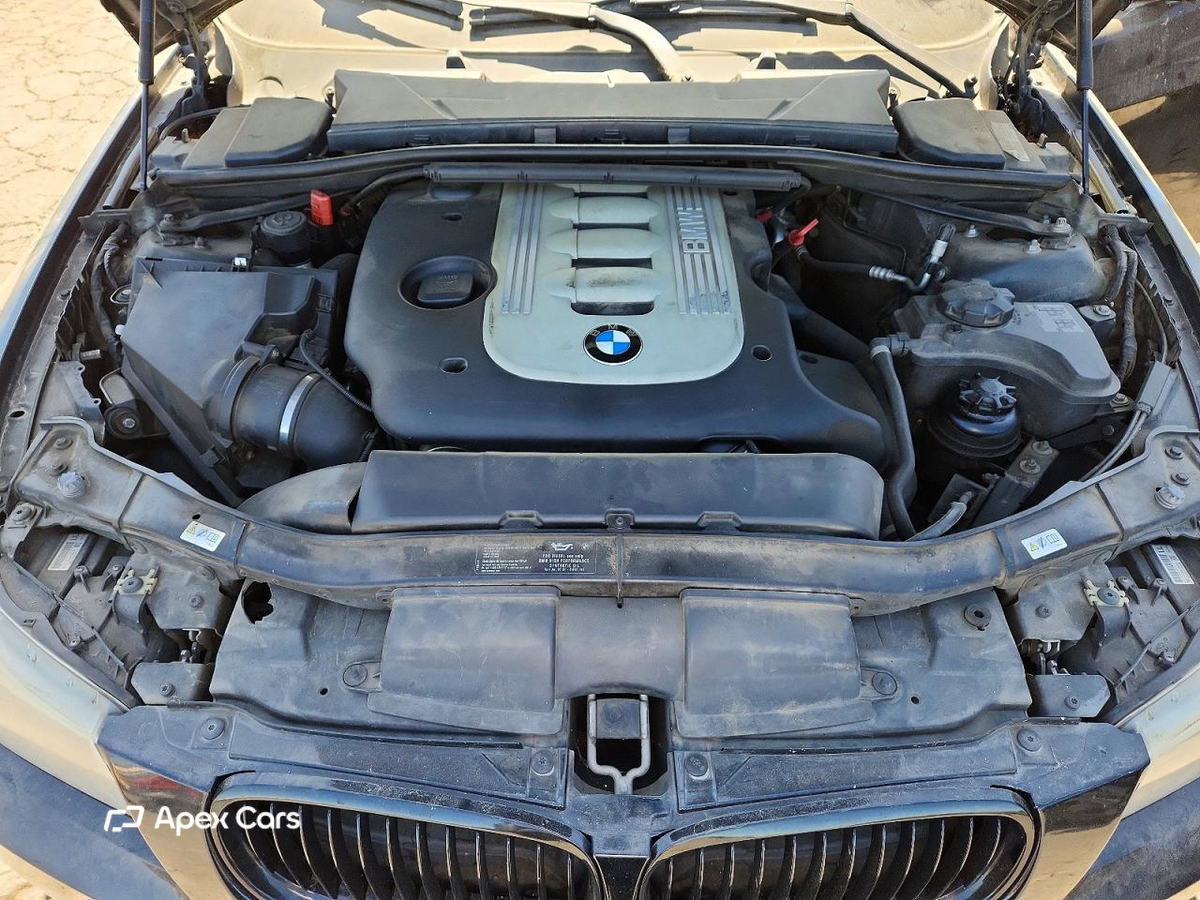BMW Series 3 2011