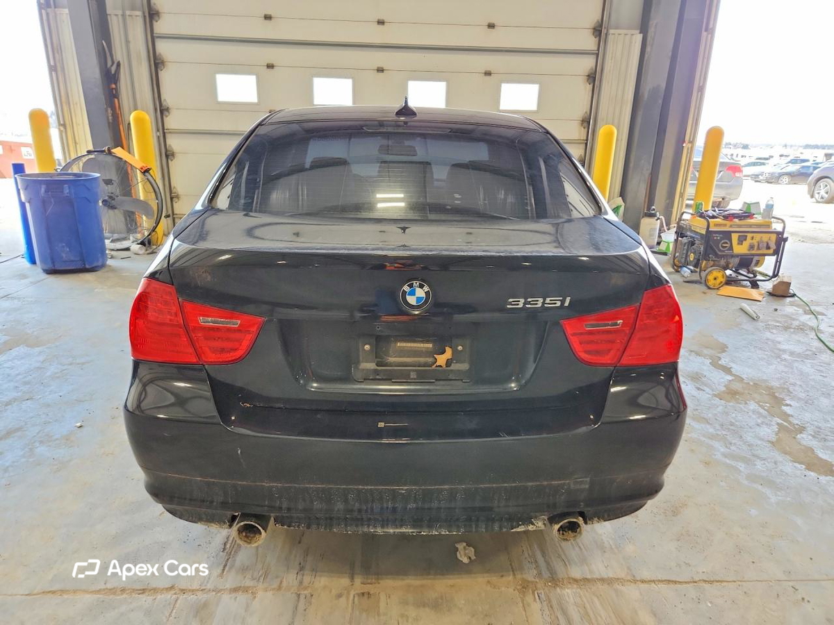 BMW Series 3 2011