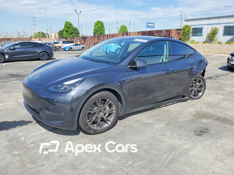 Tesla Model Y 2024 - Zdjęcie 1 z 14