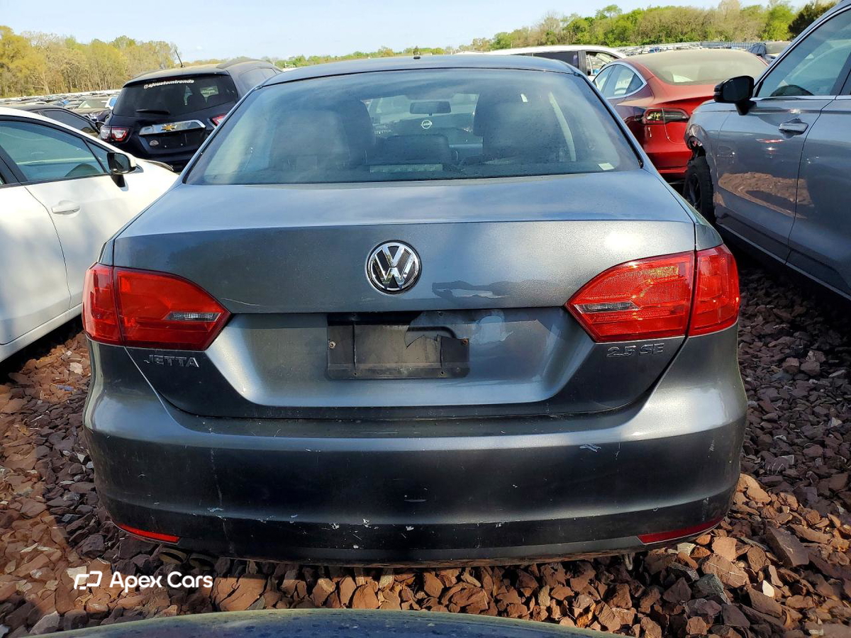 Volkswagen Jetta 2013