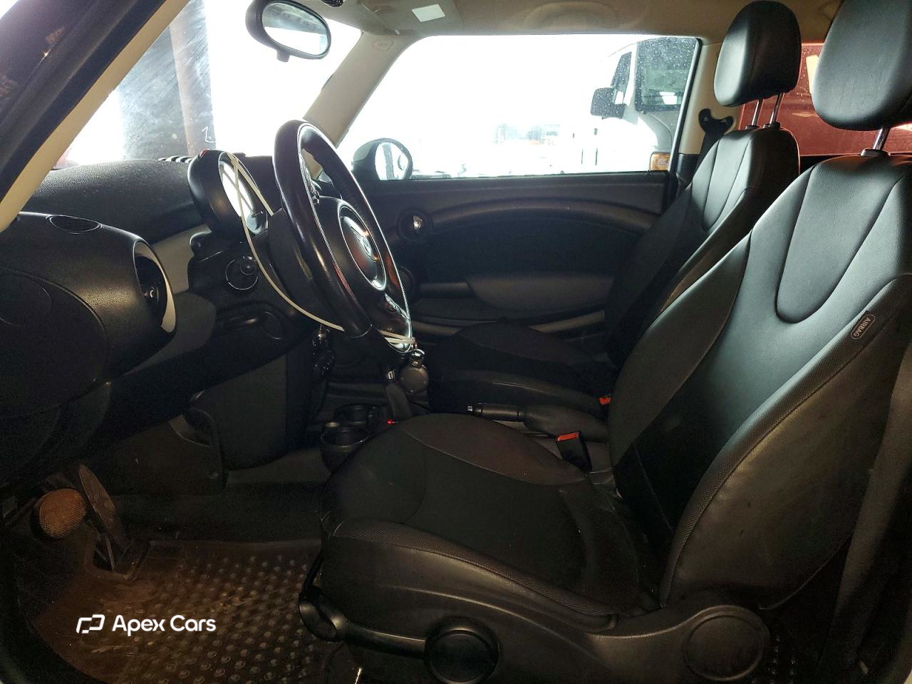 MINI Cooper 2011