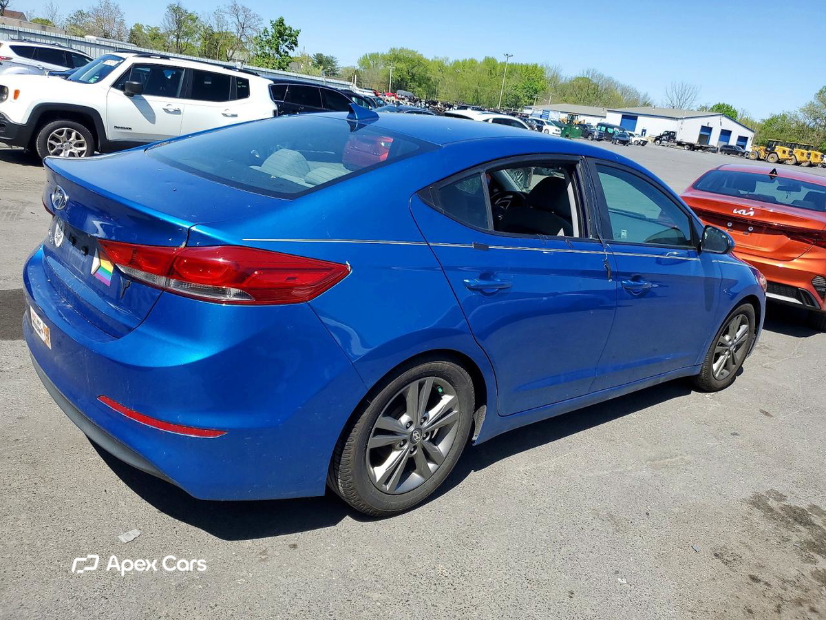 Hyundai Elantra 2017