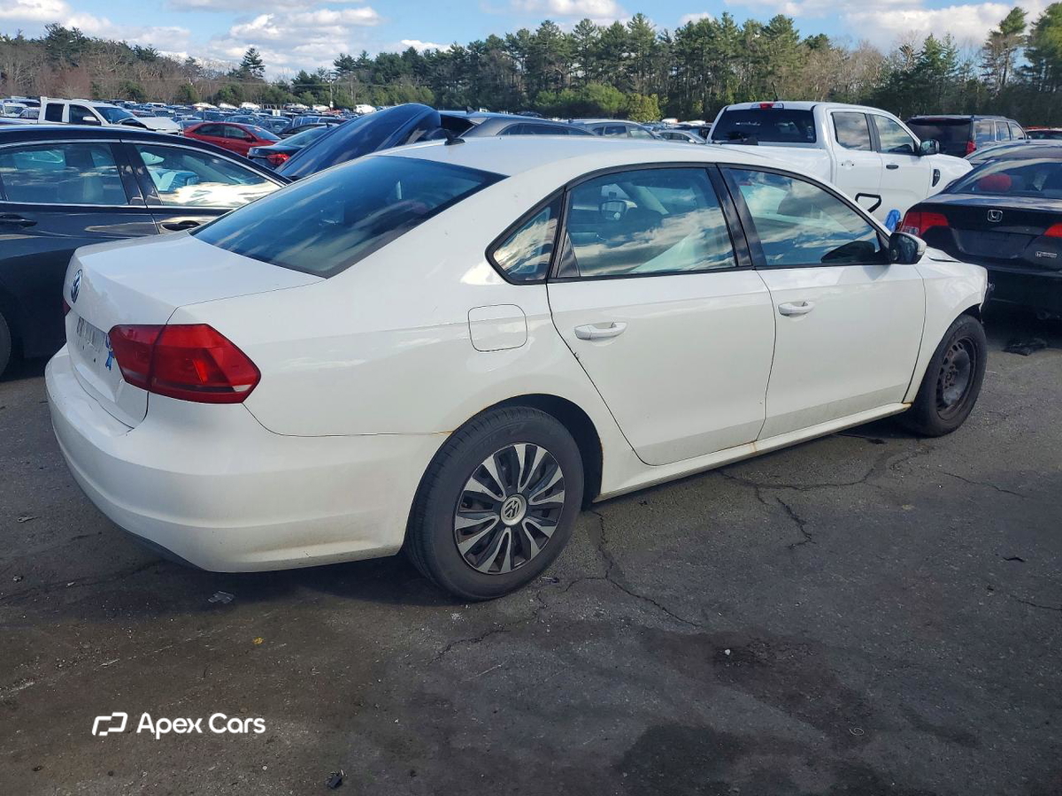 Volkswagen Passat 2013