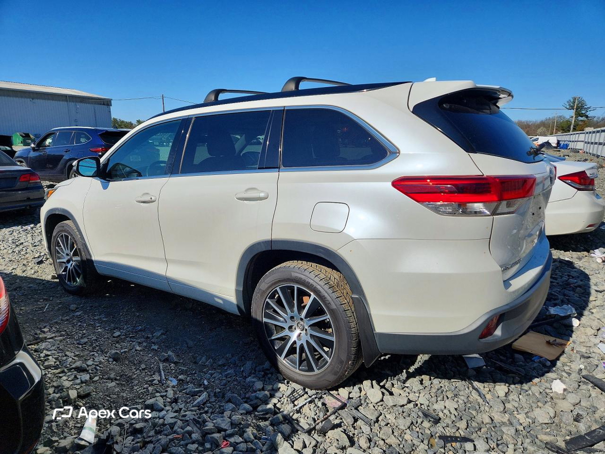 Toyota Highlander 2017