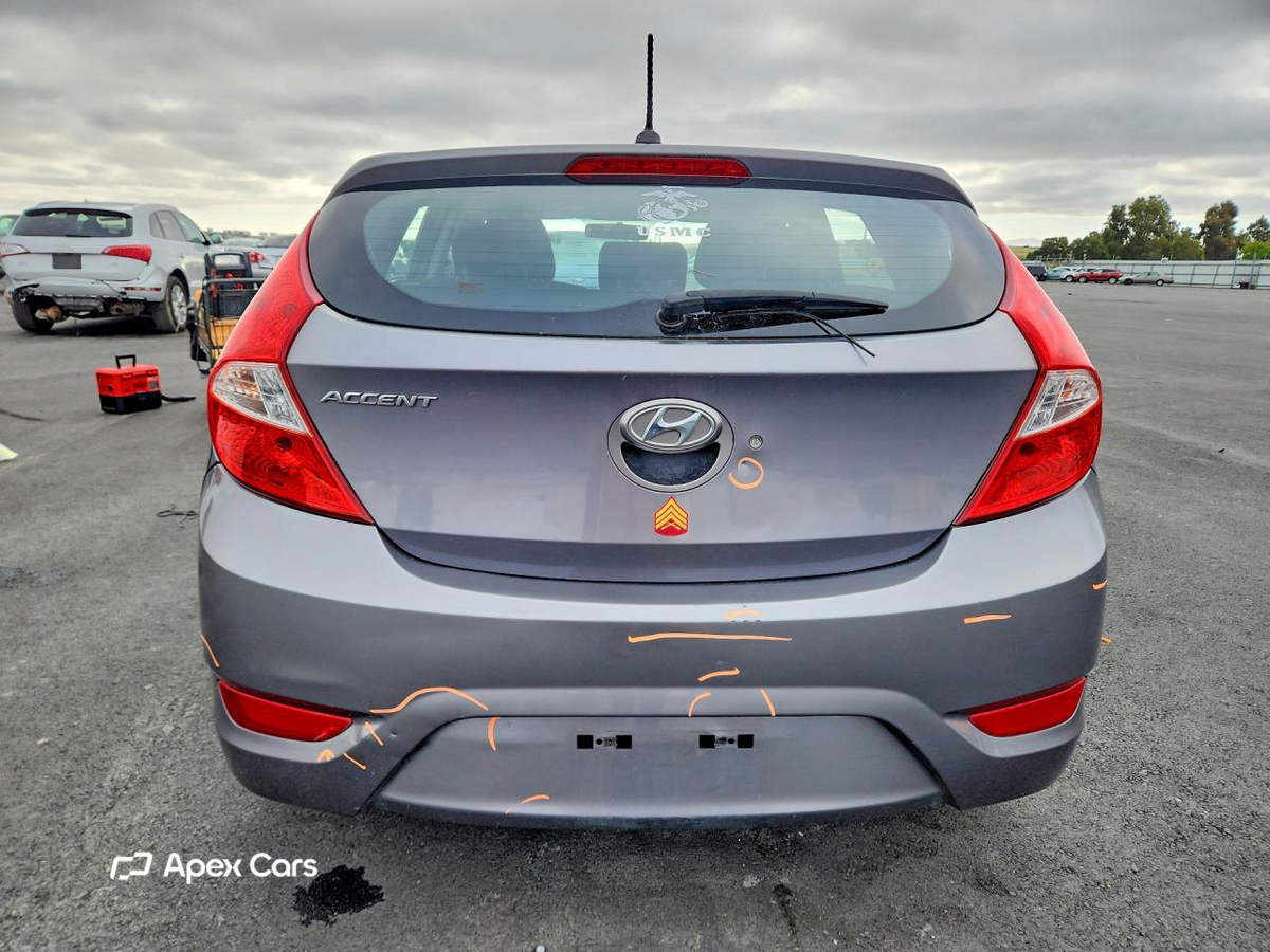 Hyundai Accent 2014
