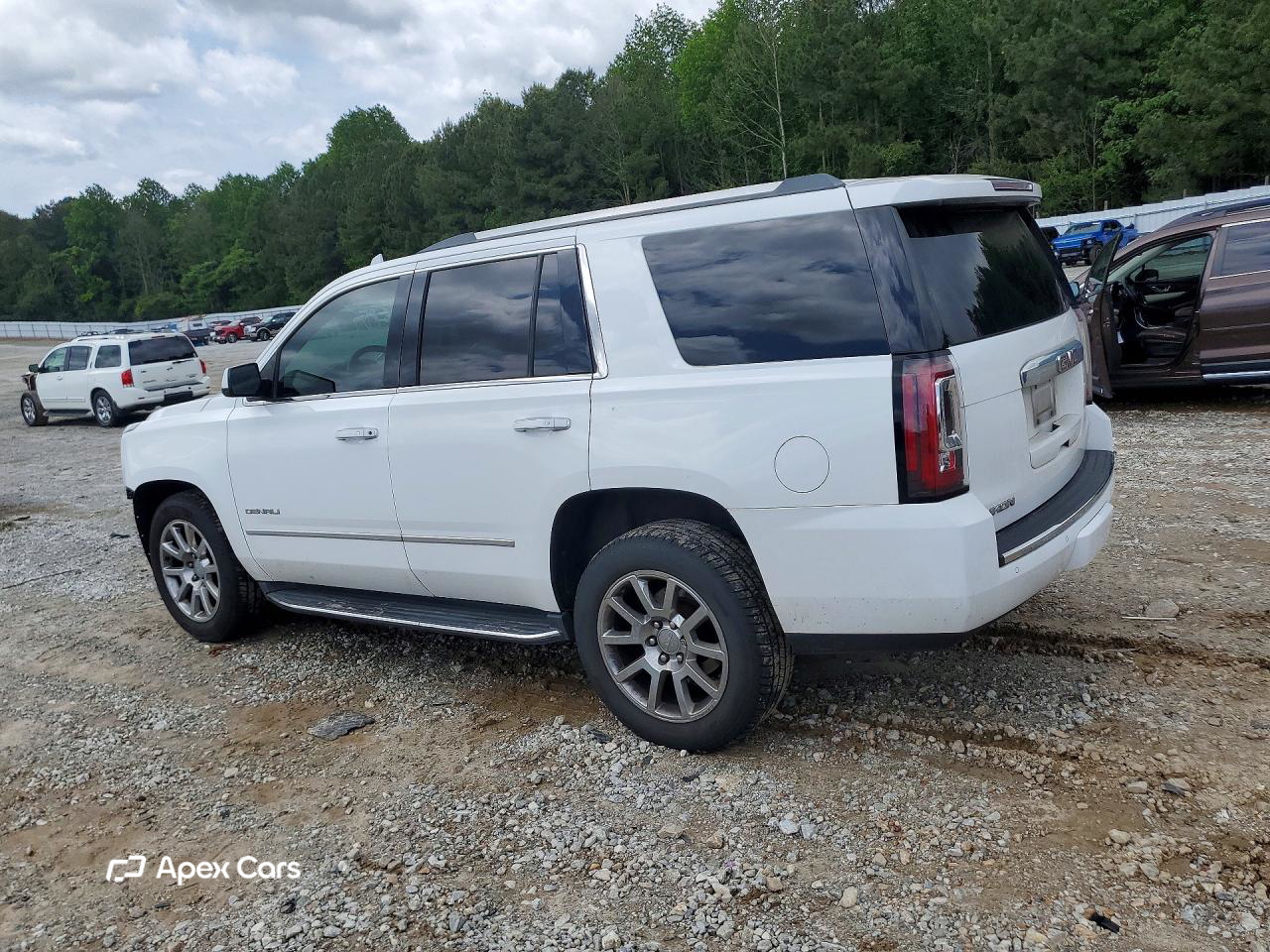 GMC Yukon 2016
