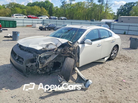 Nissan Maxima 2013 - Image 1 of 5