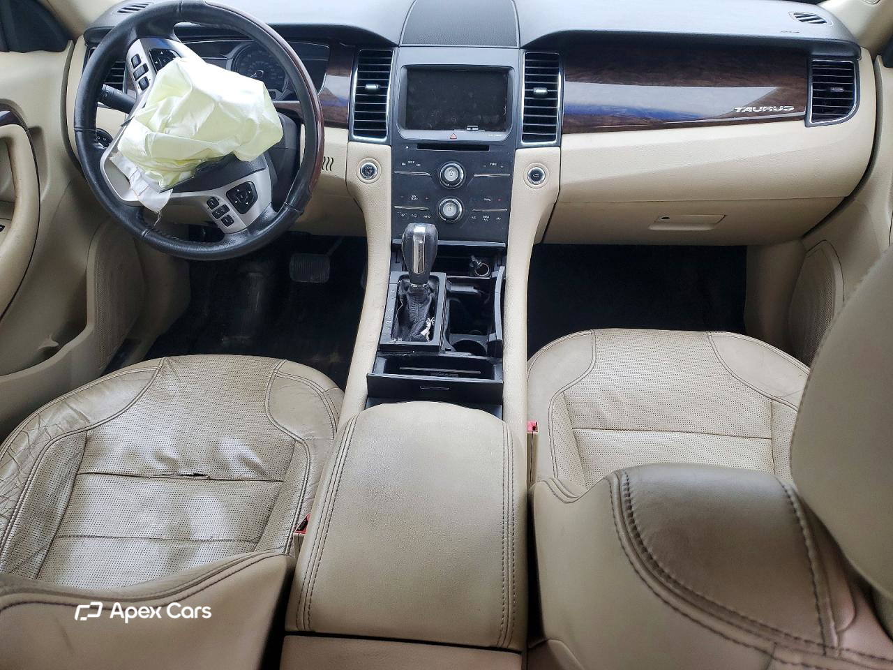 Ford Taurus 2015