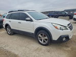 Subaru Outback 2014