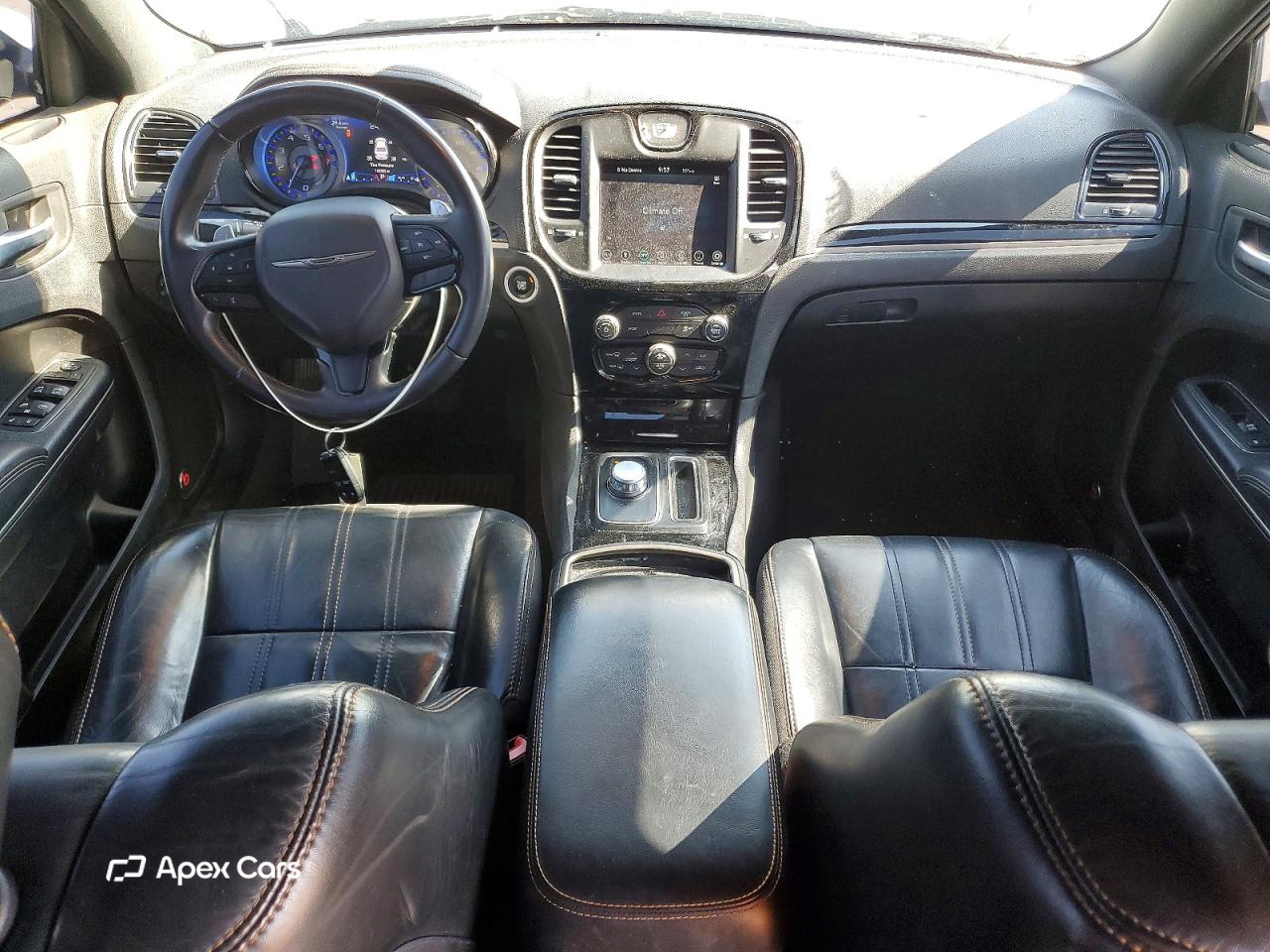 Chrysler 300 2017