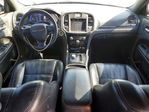 Chrysler 300 2017
