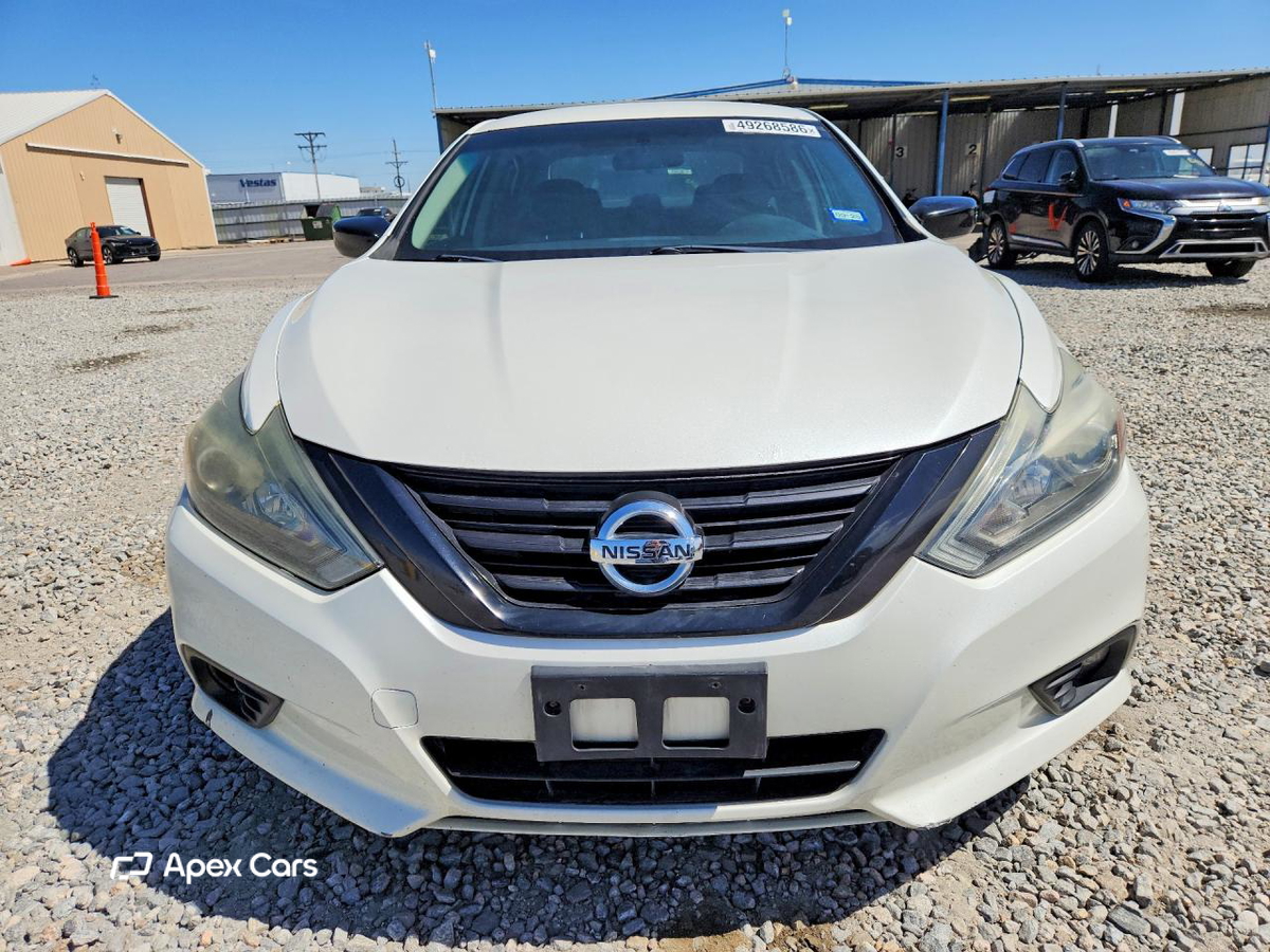 Nissan Altima 2018