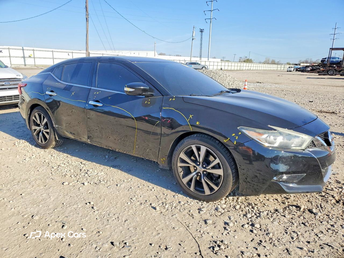 Nissan Maxima 2018